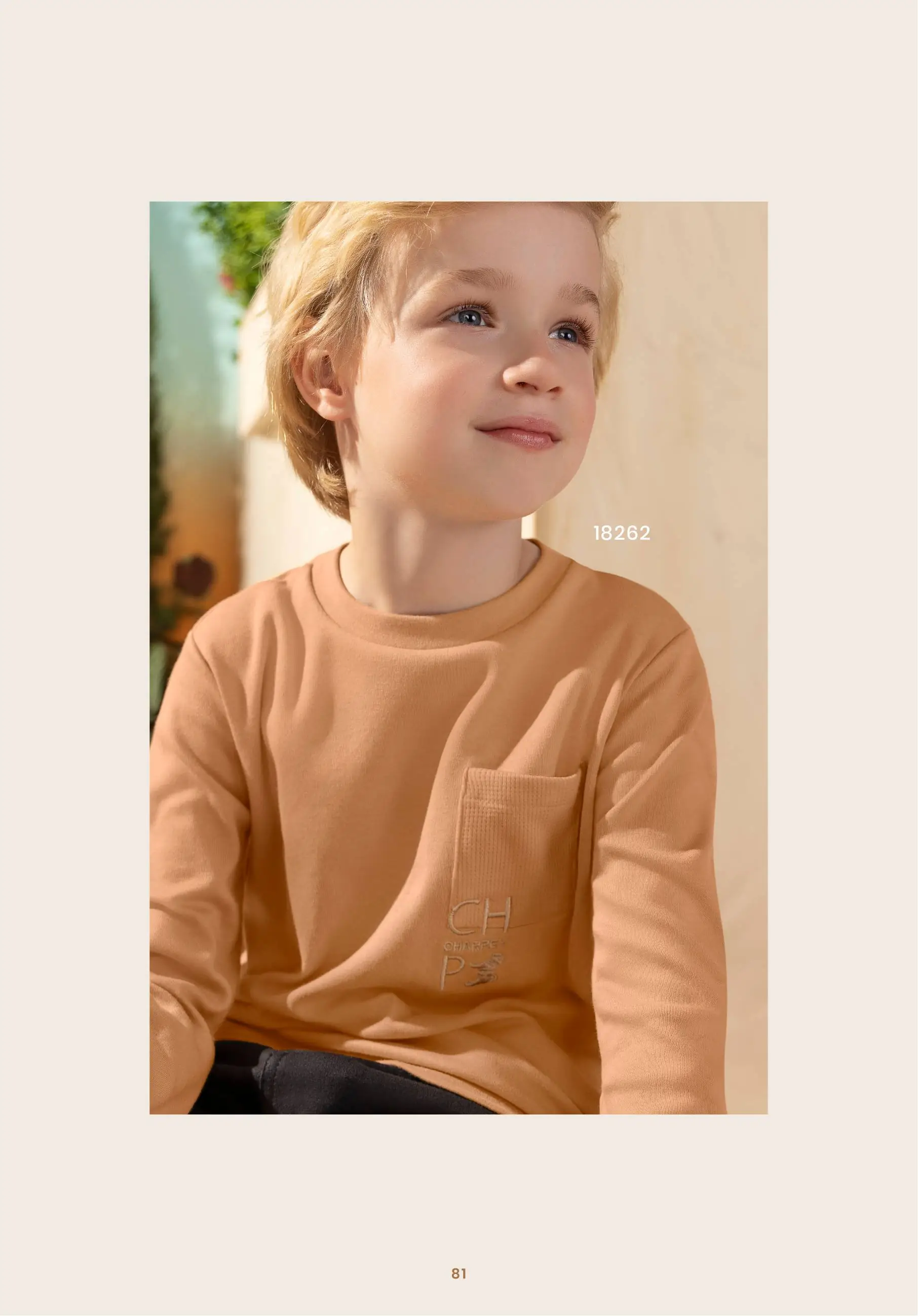 Conjunto Infantil Blusão Gola Alta Blocos de Cor e Calça Faixa Lateral